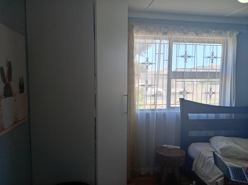 4 Bedroom Property for Sale in Forest Heights Western Cape